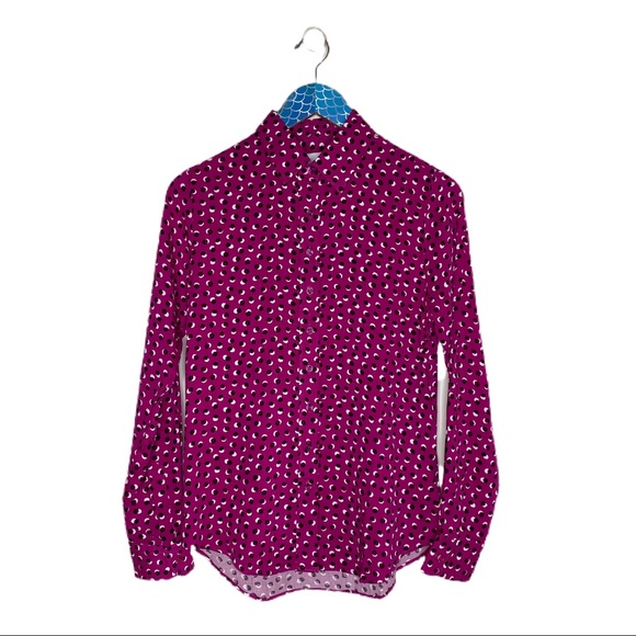 The Shirt by Rochelle Behrens Tops - The Shirt Rochelle Behrens Spotted No Gape Shirt